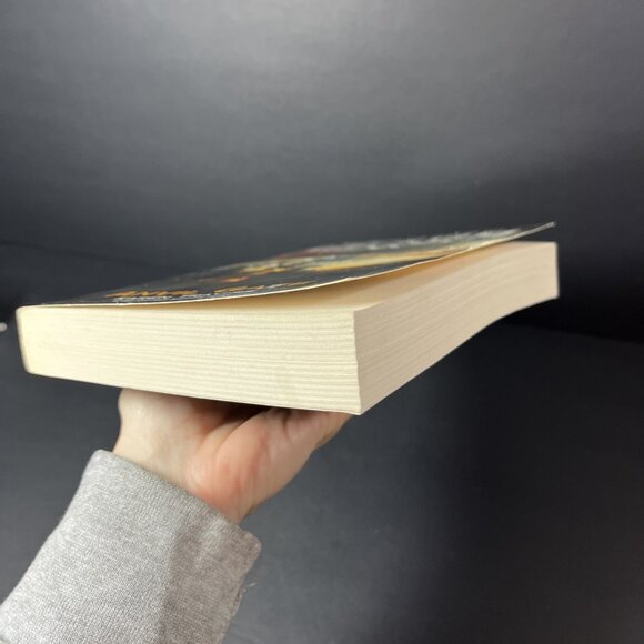 Gears Of War Anvil Gate By Karen Traviss Paperback 2010 Epic Games Del Rey US - Picture 4 of 16